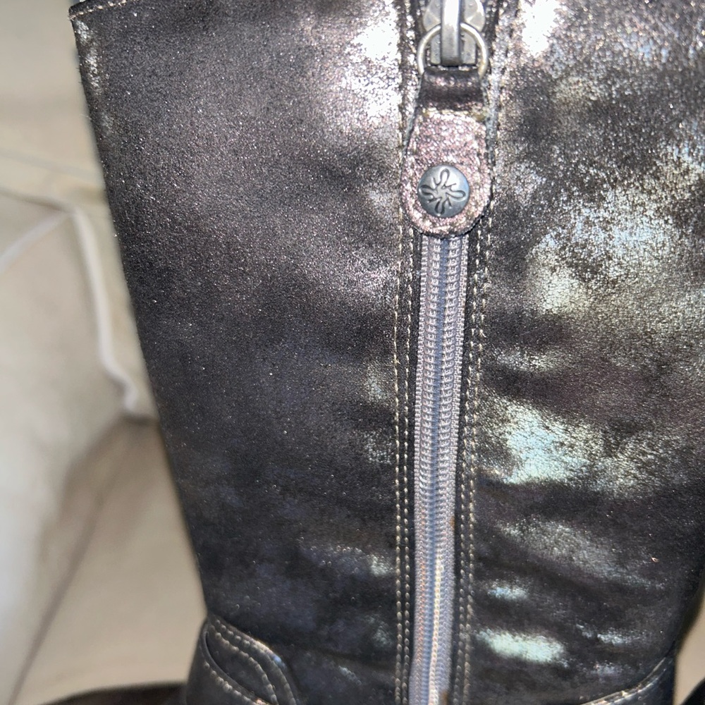 Simply Vera Wang Boots - Picture 10 of 14